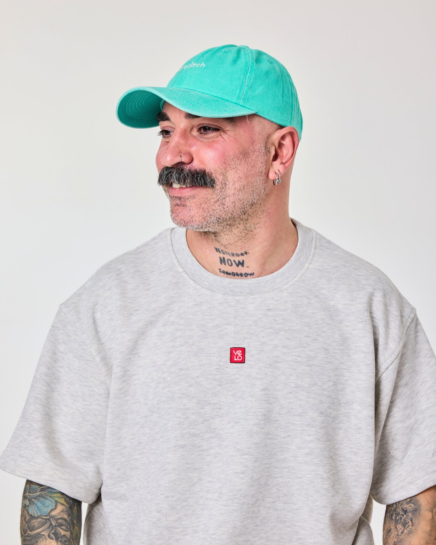 man wearing Shoreditch Aqua Blue Washed Cap Hat