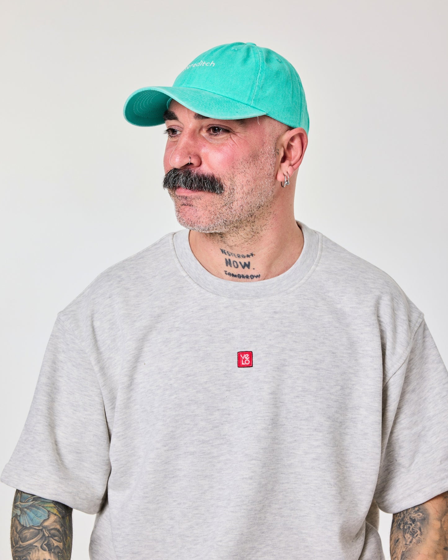 side view of a man wearing Shoreditch Light Blue Washed Cap
