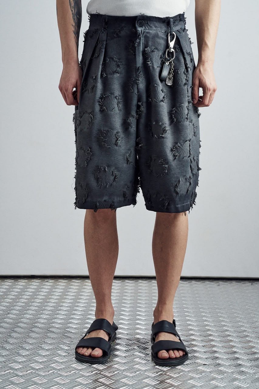 Frayed Grid Dark Navy Set - shorts detail