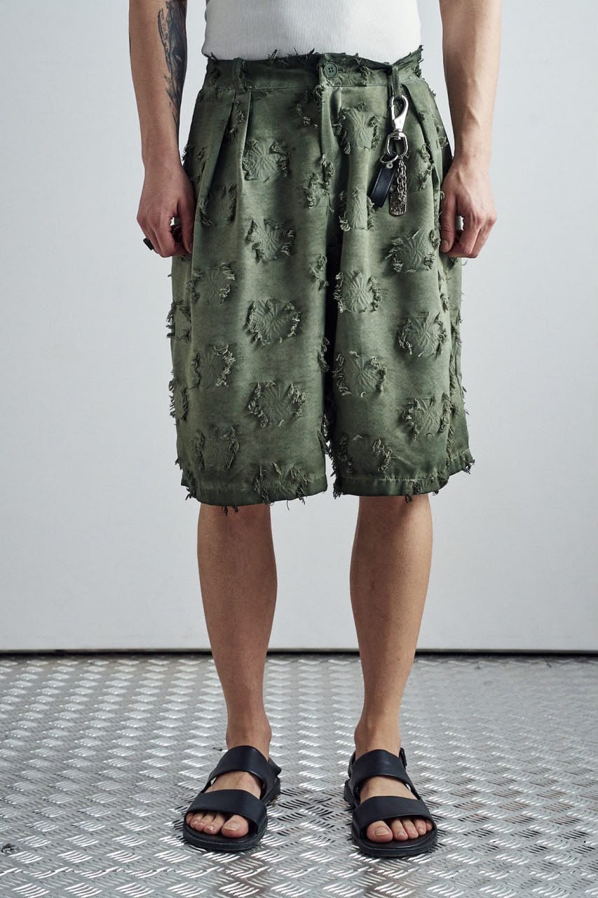 Frayed Grid Green Set - shorts detail