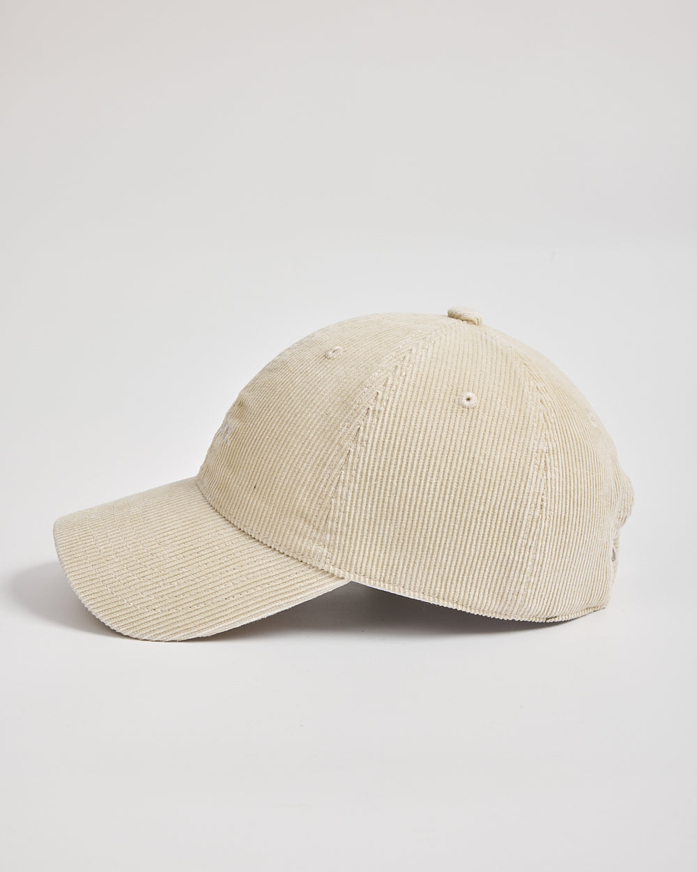 Cream cap on a light gray background